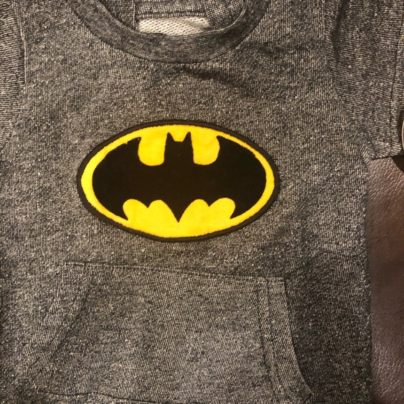 BNWT 3 piece Batman bundle for baby boy - Picture 3 of 15